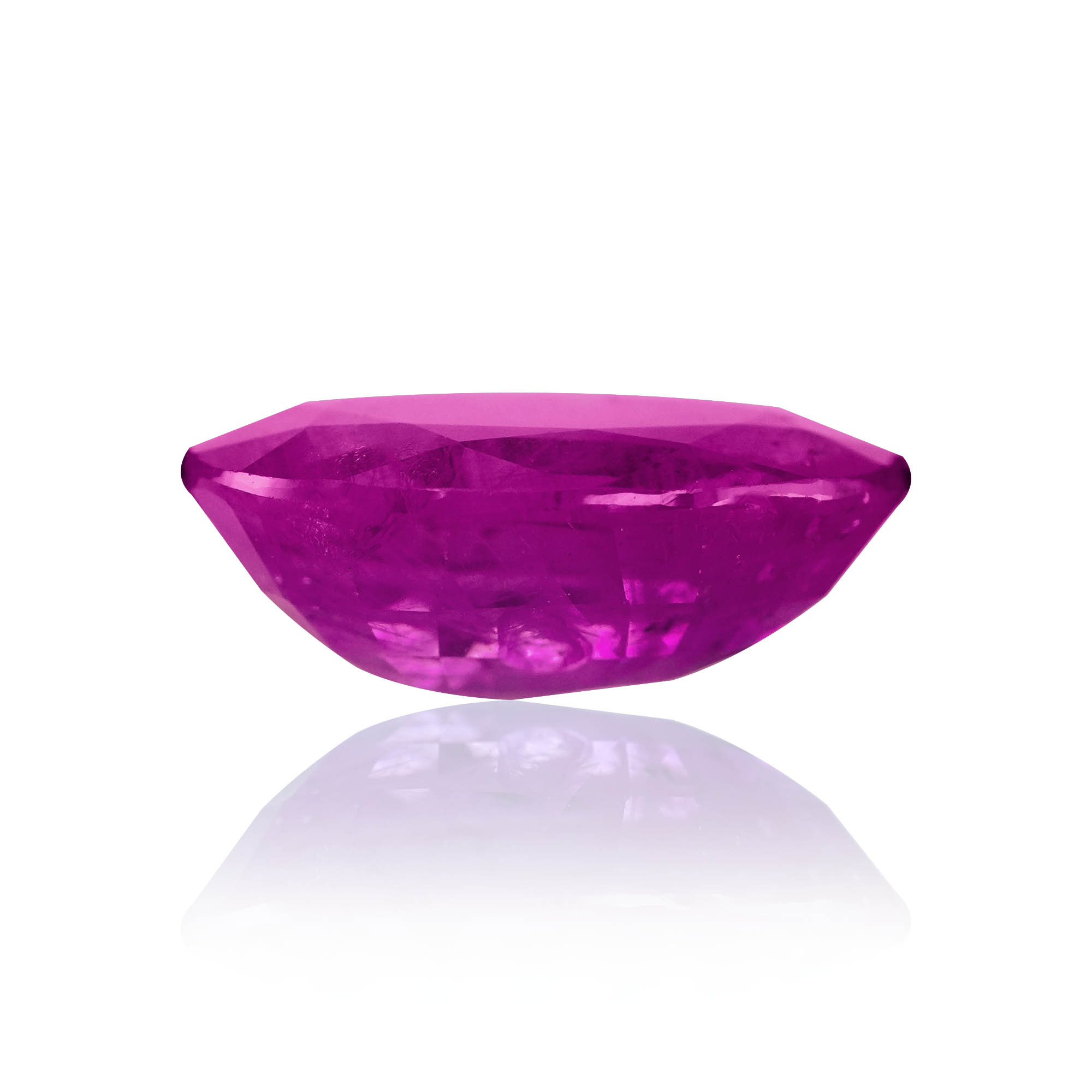 Natural Ruby (Manik) 2.25 Ct, Oval, Burma – IGTL Certified – front view thumbnail