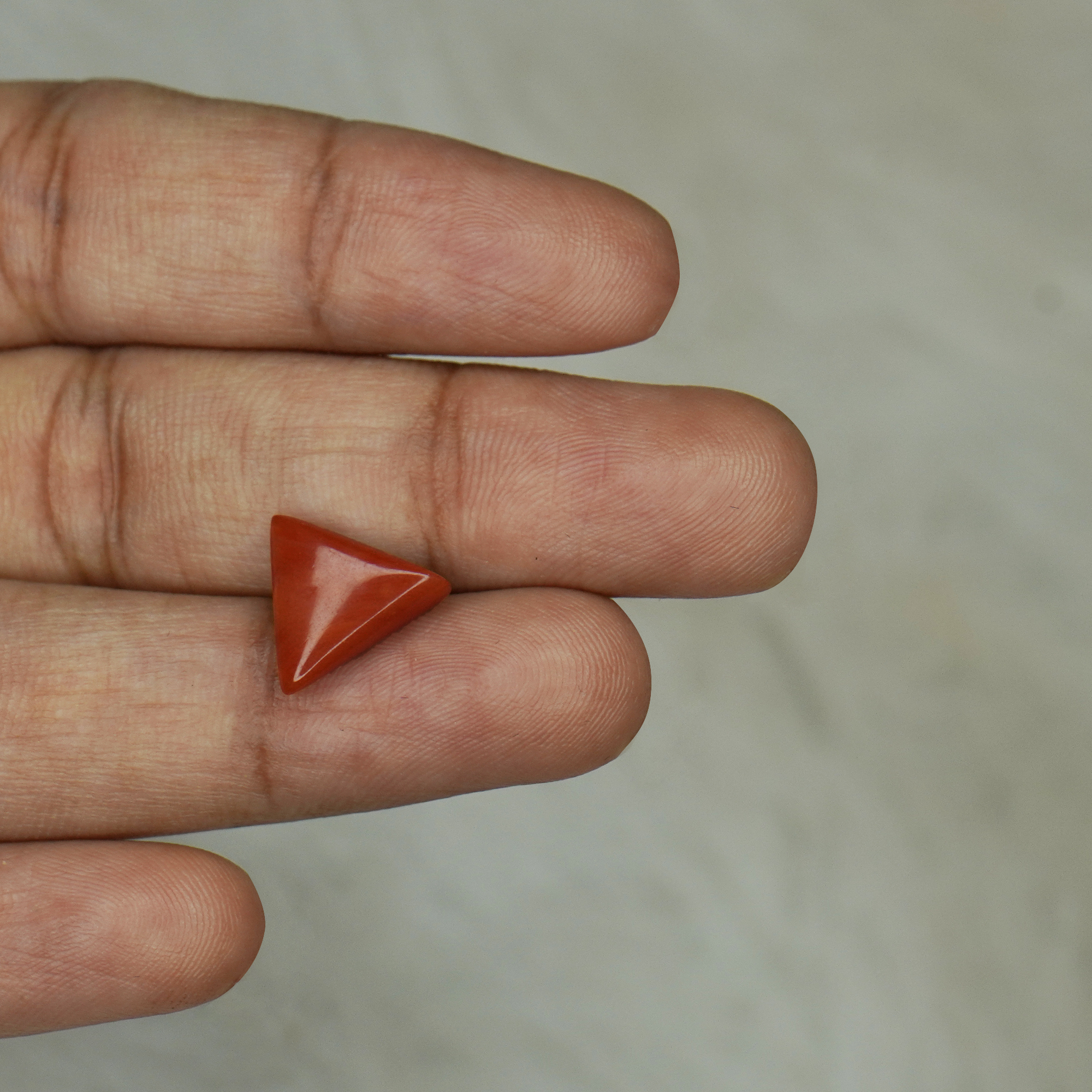 Natural Red Coral (Moonga) 2.46 Ct, Triangle, Italian – IGTL Certified – front view thumbnail