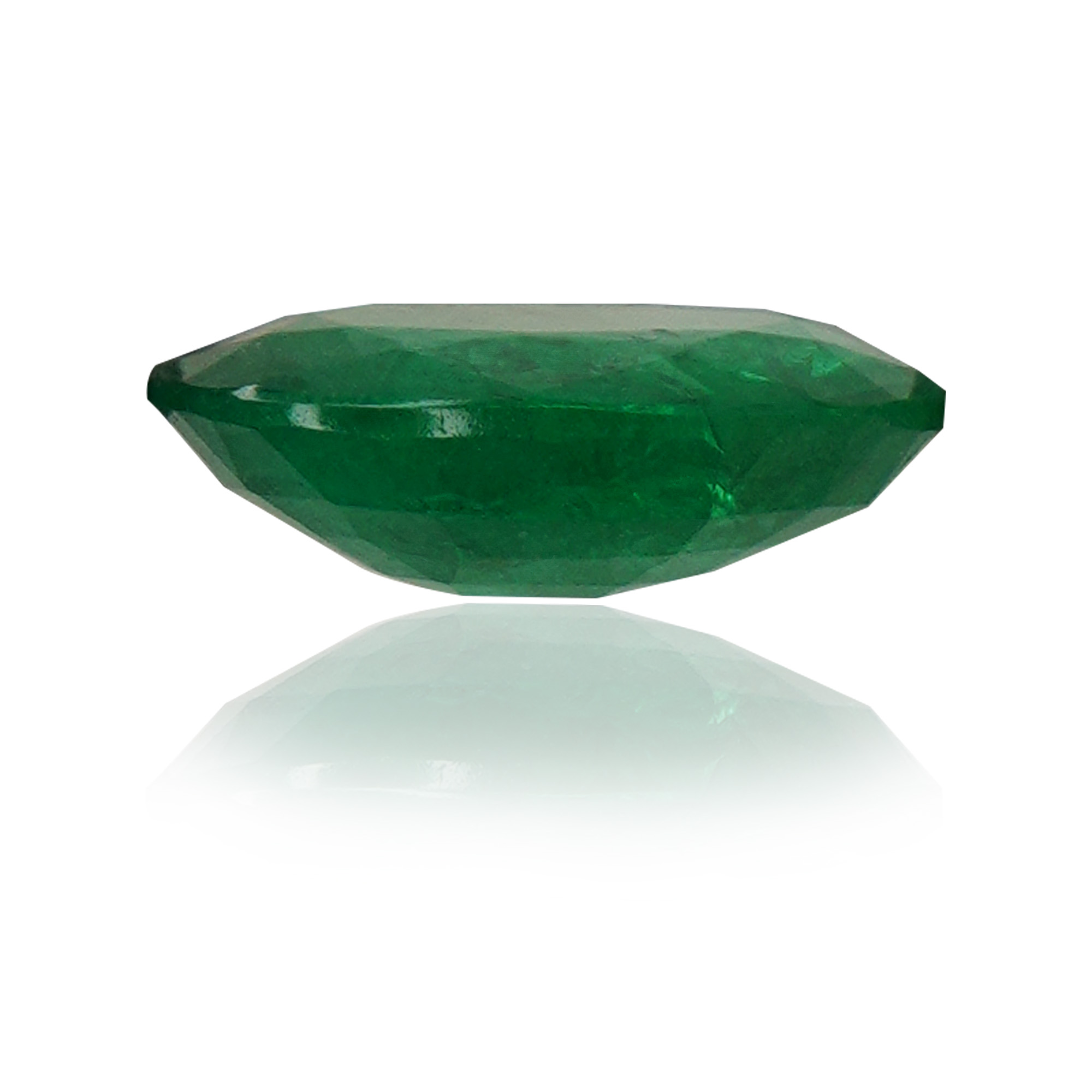 Emerald · Oval thumbnail