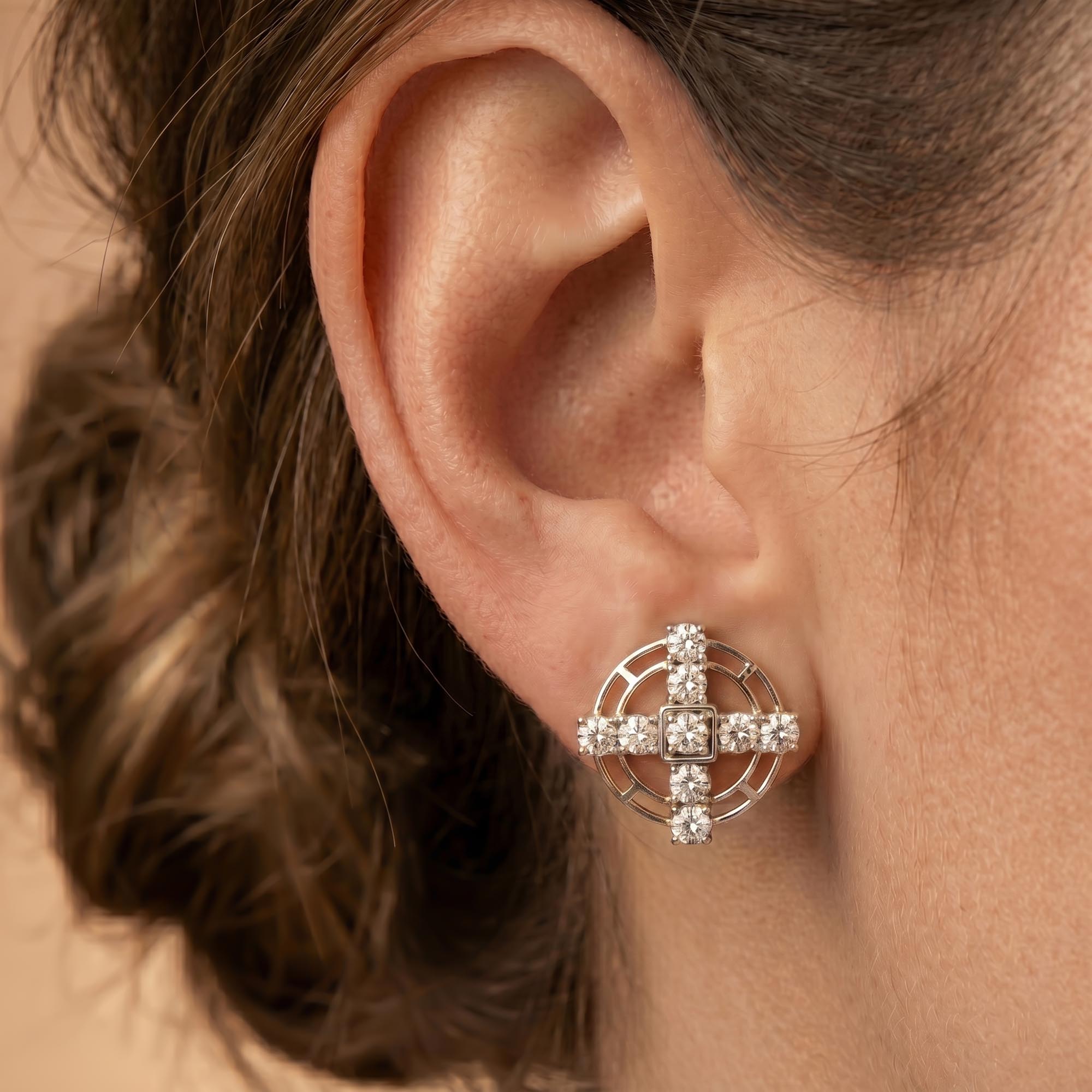 Tops Earring in 18K White Gold with Lab grown diamond thumbnail