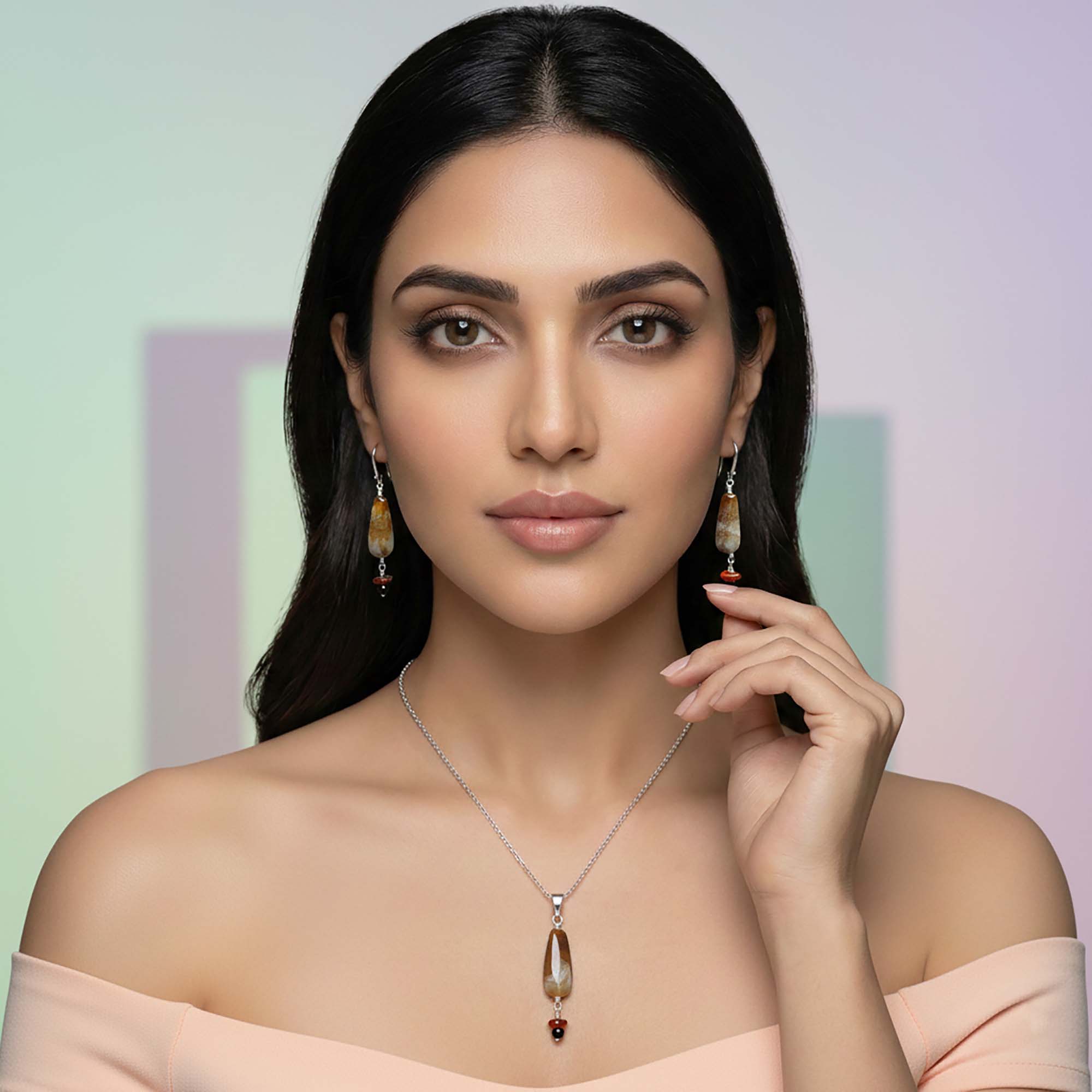 Aqeeq Earrings with Pendant Set in Silver (Design K3-5) thumbnail