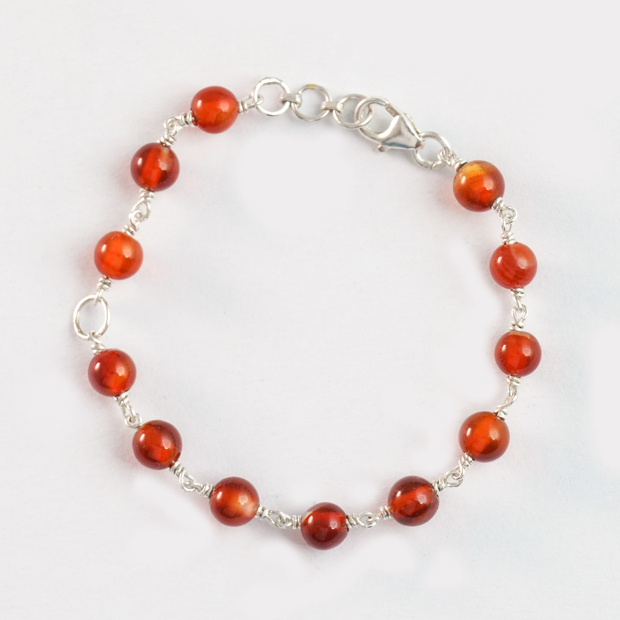 Aqeeq Round Beads Handmade Bracelet in Silver (Design K3-111) thumbnail