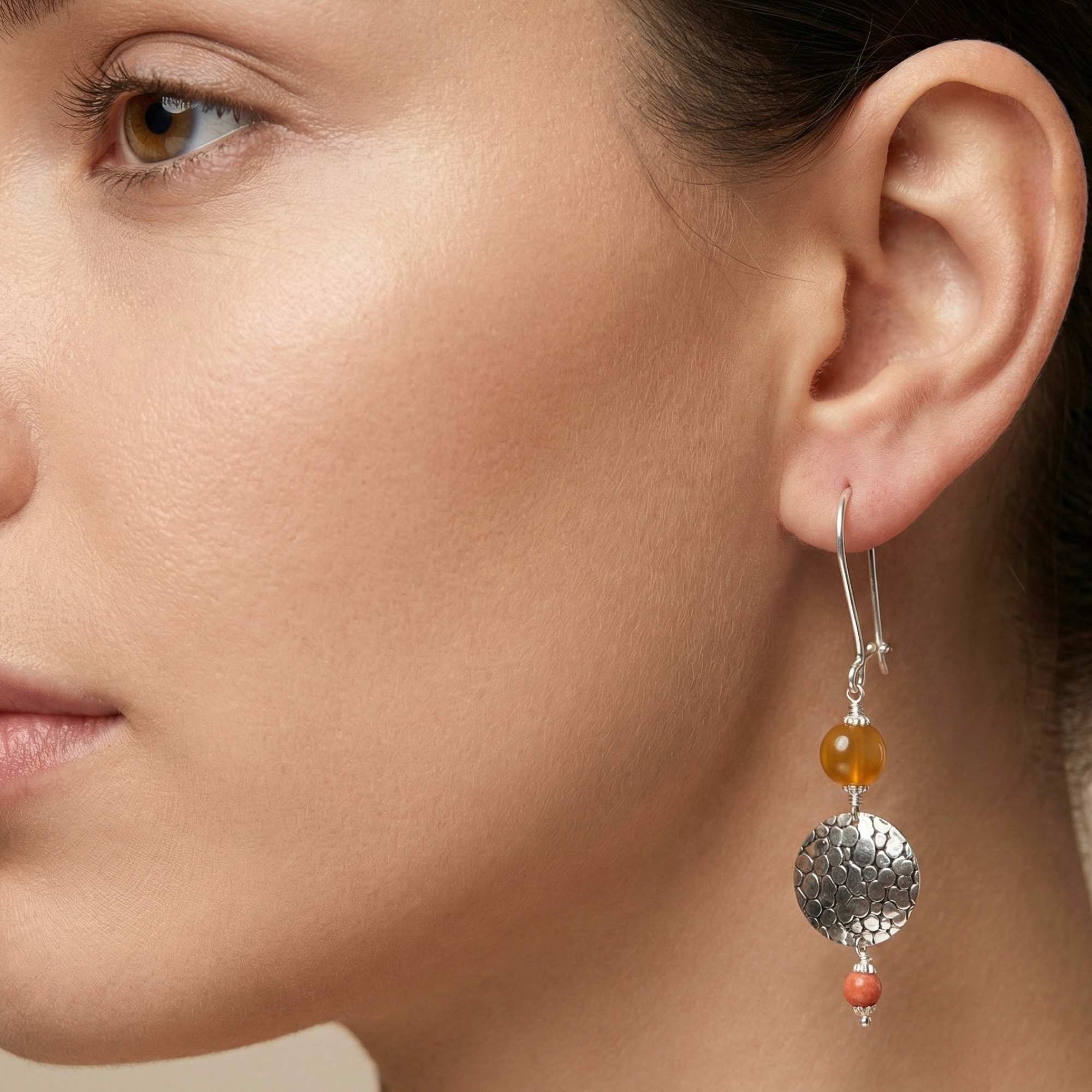 Silver Earing with Aqeeq and Coral – Earrings (Design K4-137) thumbnail