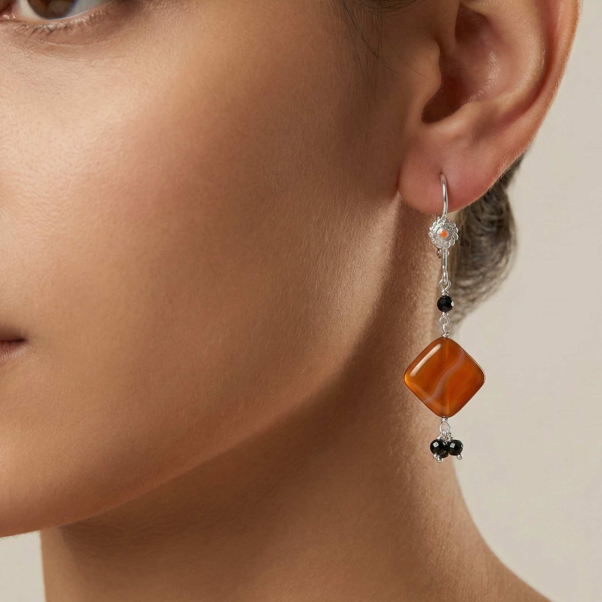 Silver Earing with Aqeeq – Earrings (Design K4-36) thumbnail