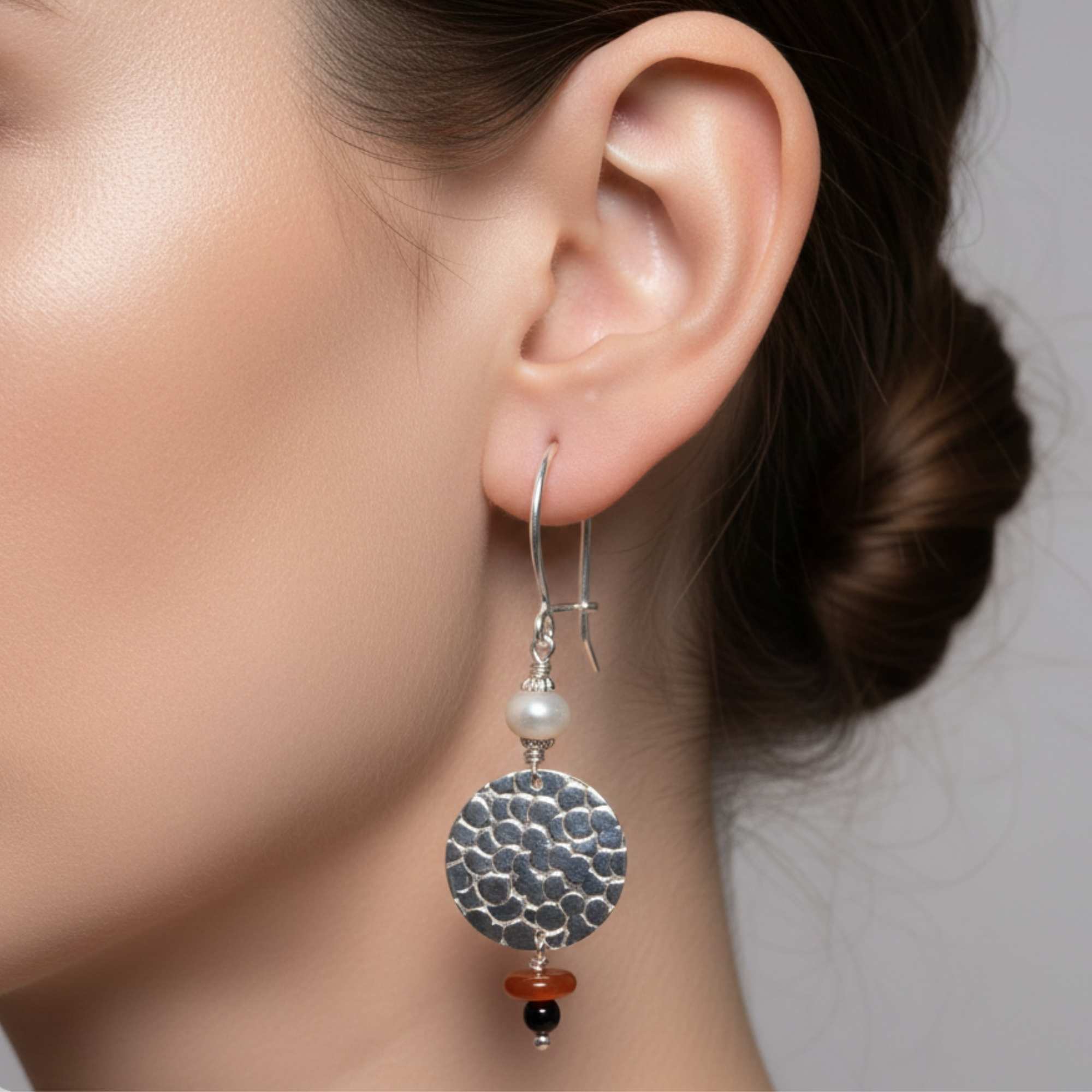 Silver Earrings with Freshwater Pearl , Aqeeq and Natural Beads – Earrings thumbnail