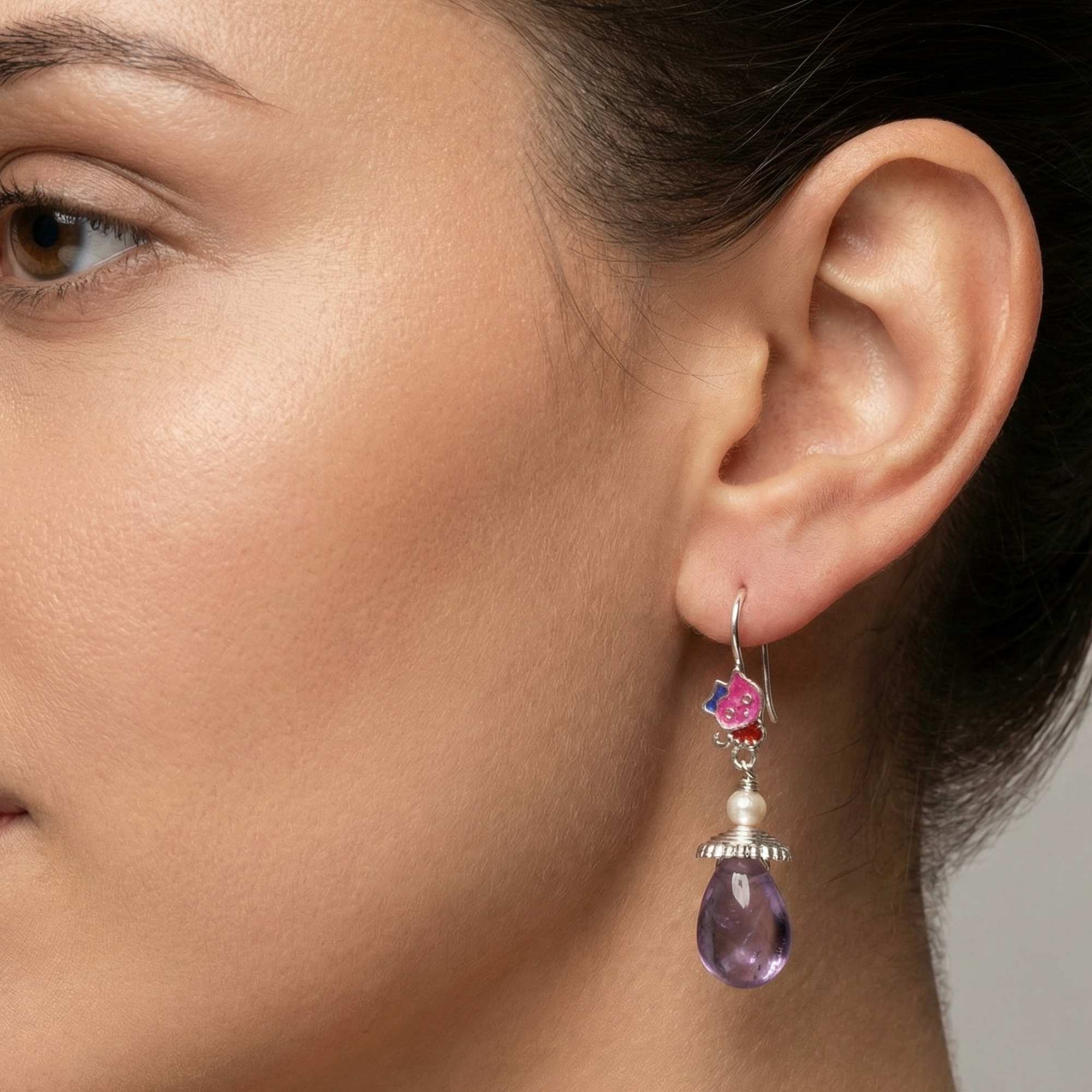 Silver Earing with Amethyst and Fresh Waterpearl – Earrings (Design K4-111) thumbnail