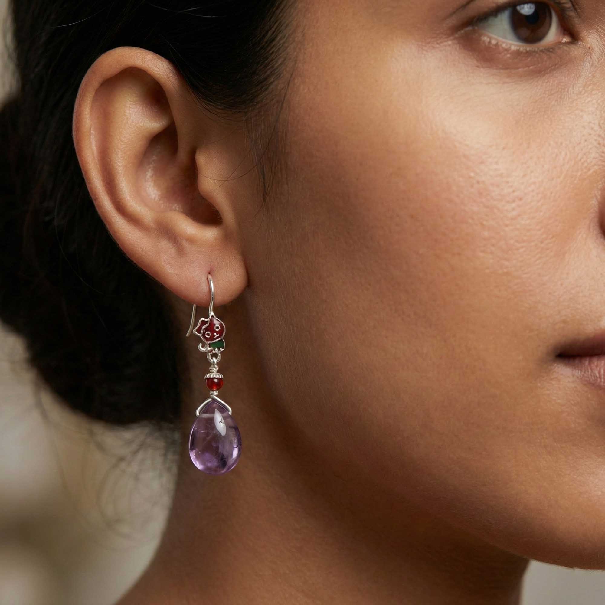 Silver Earrings with Amethyst and Aqeeq (Design K5-16) thumbnail
