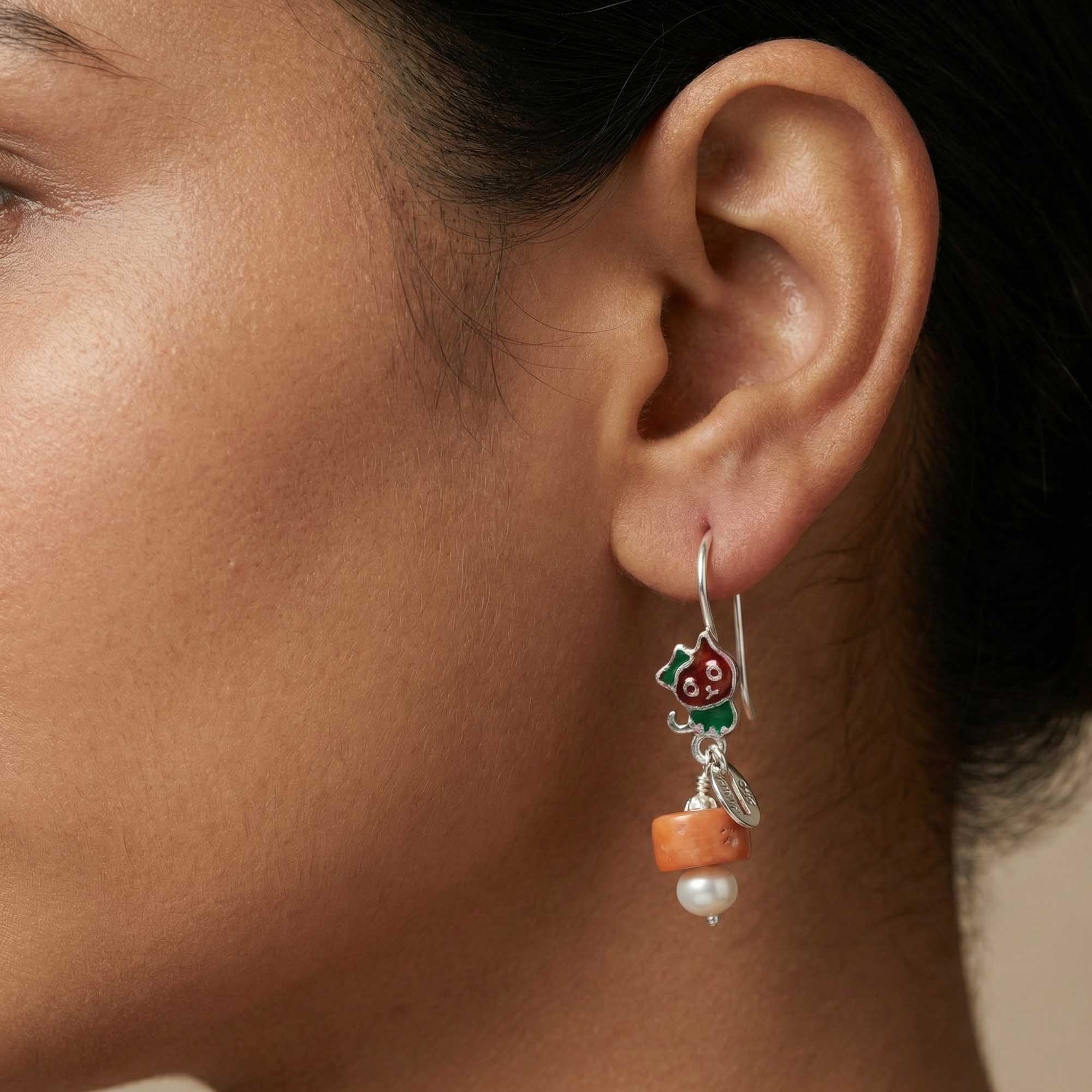Silver Earrings with Coral and Pearl (Design K5-46) thumbnail