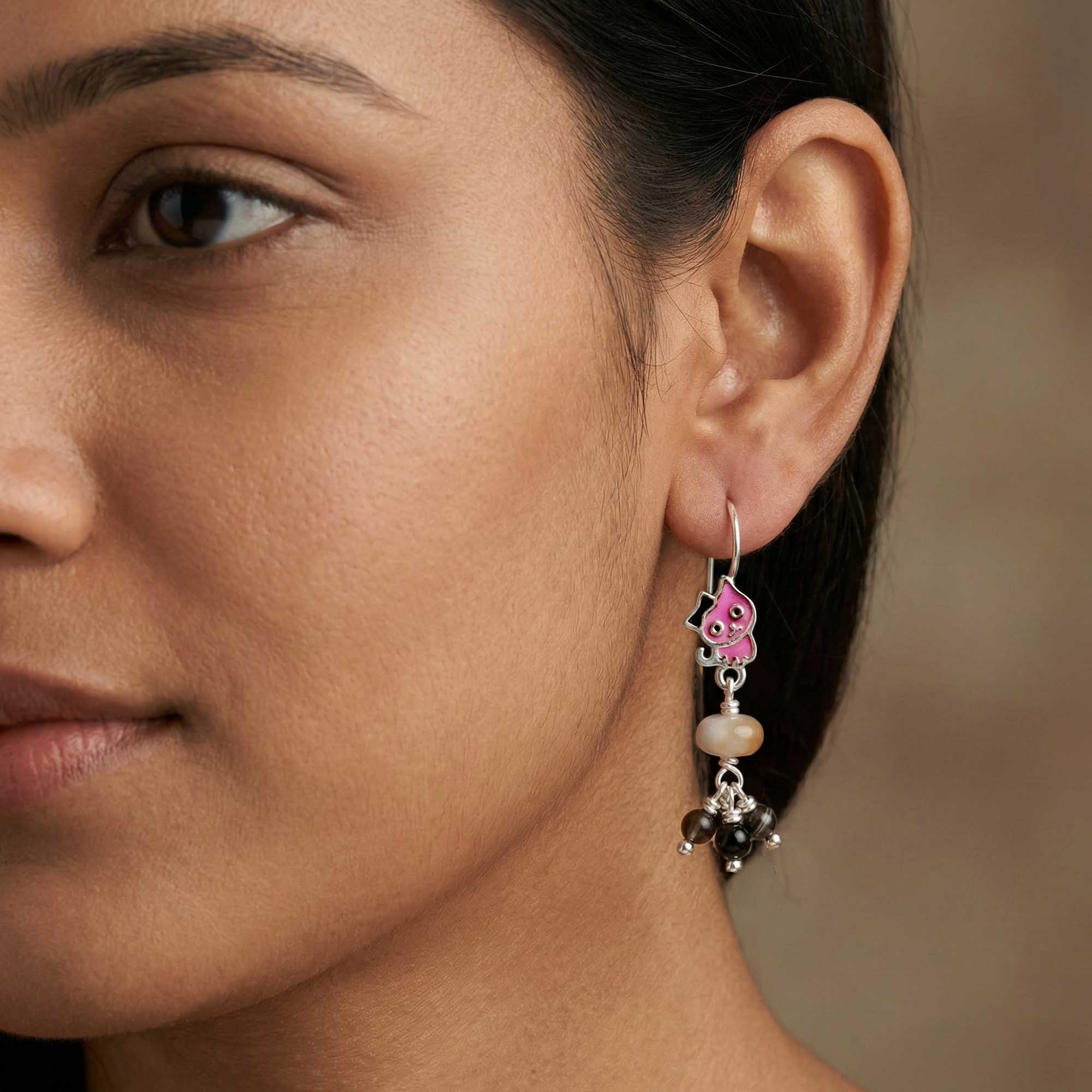 Silver Earrings with Aqeeq and Natural Beads (Design K5-52) thumbnail
