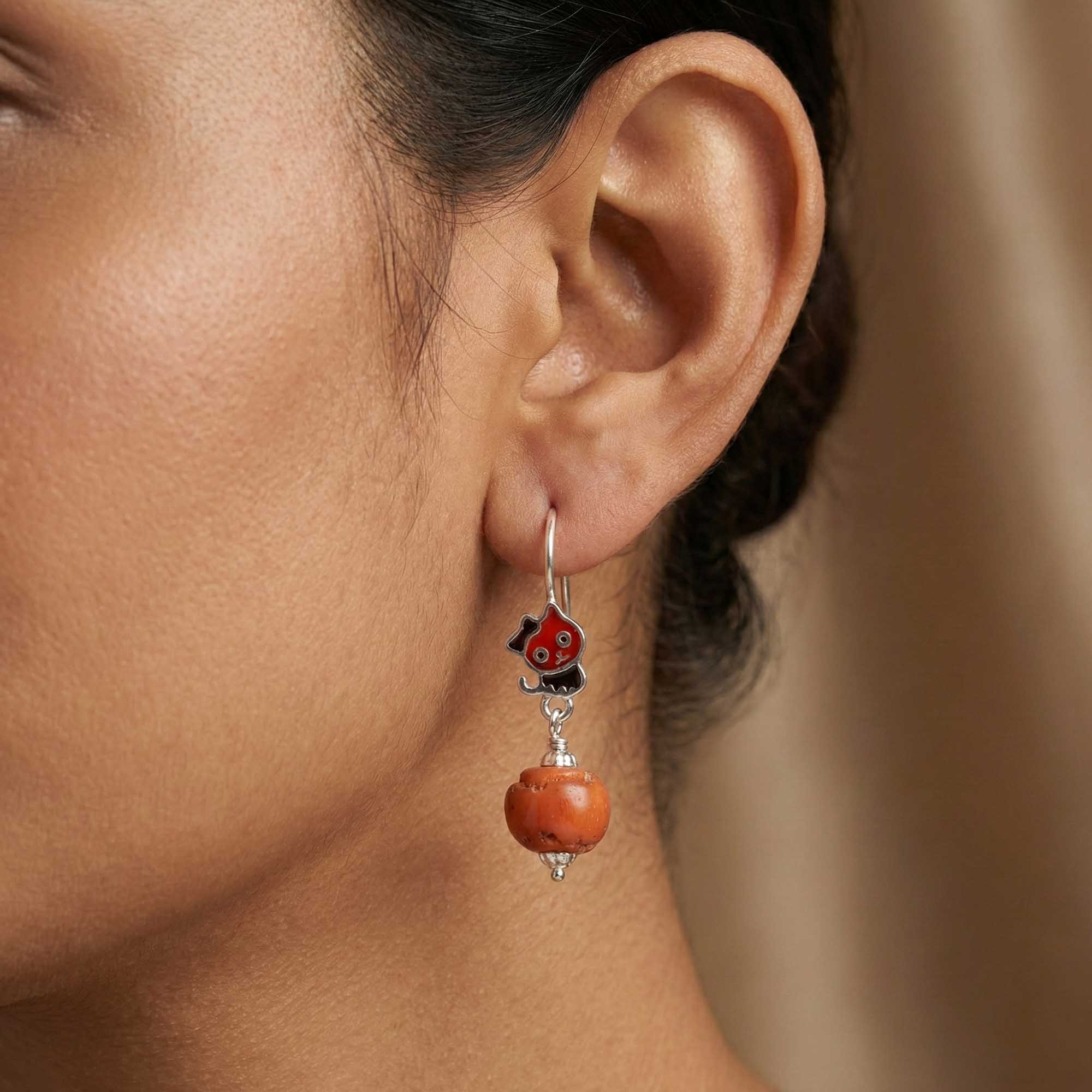 Silver Earrings with Coral (Design K5-80) thumbnail