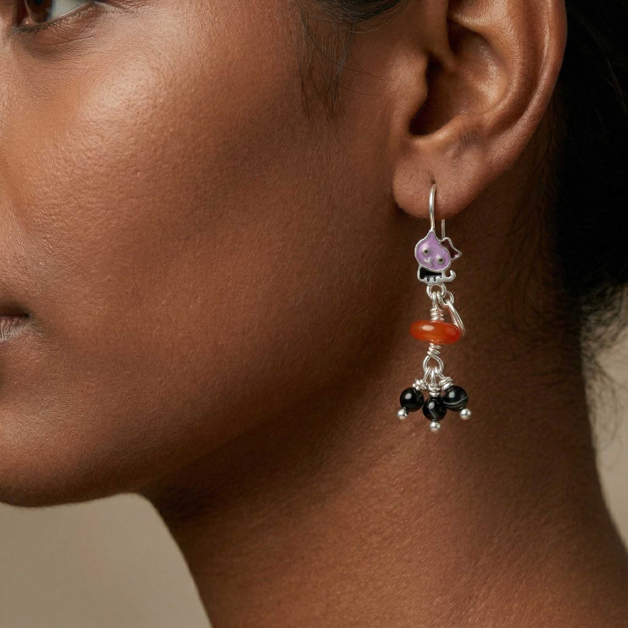 Silver Earrings with Aqeeq and Natural Beads (Design K5-84) thumbnail