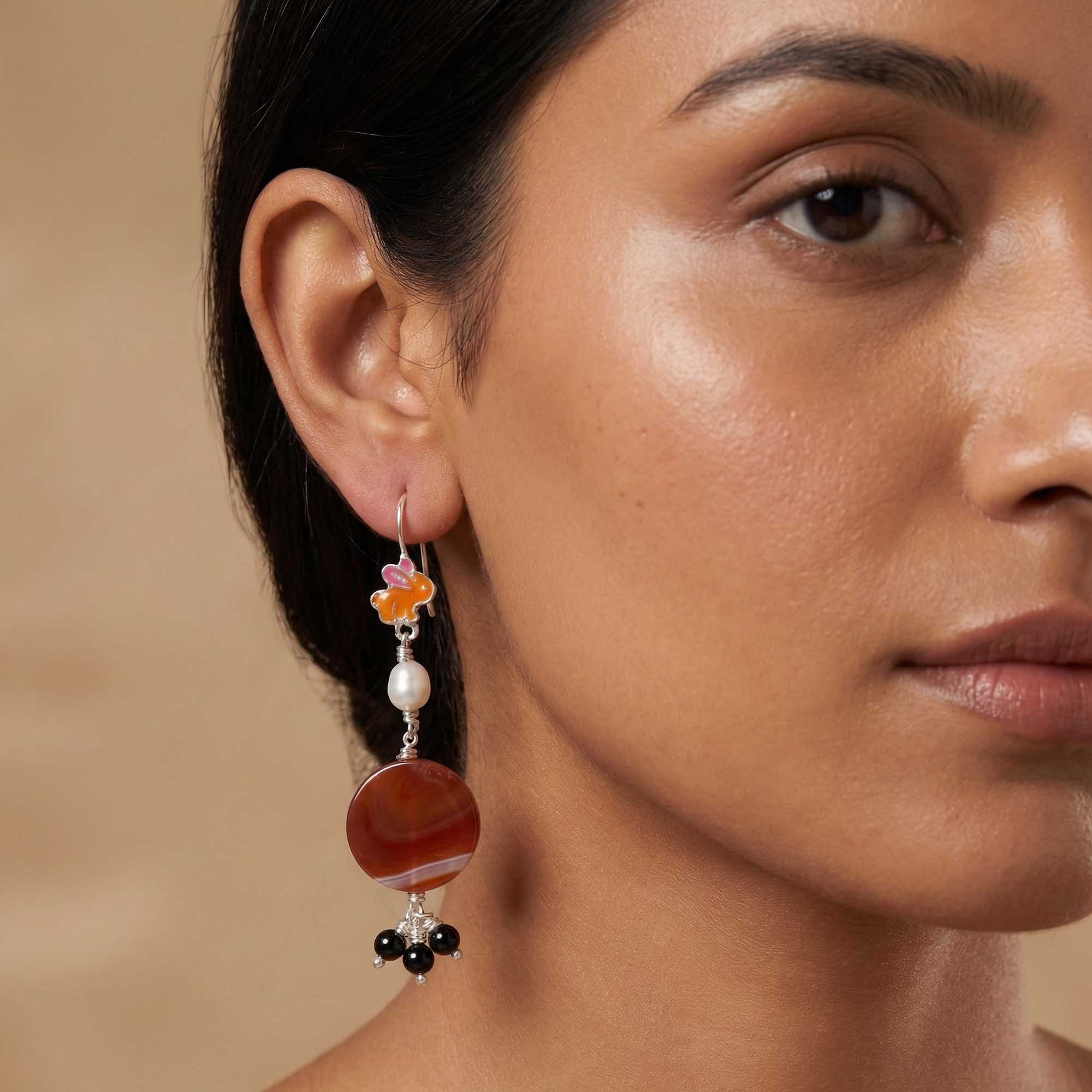 Silver Earrings with Aqeeq and Natural Beads (Design K5-193) thumbnail