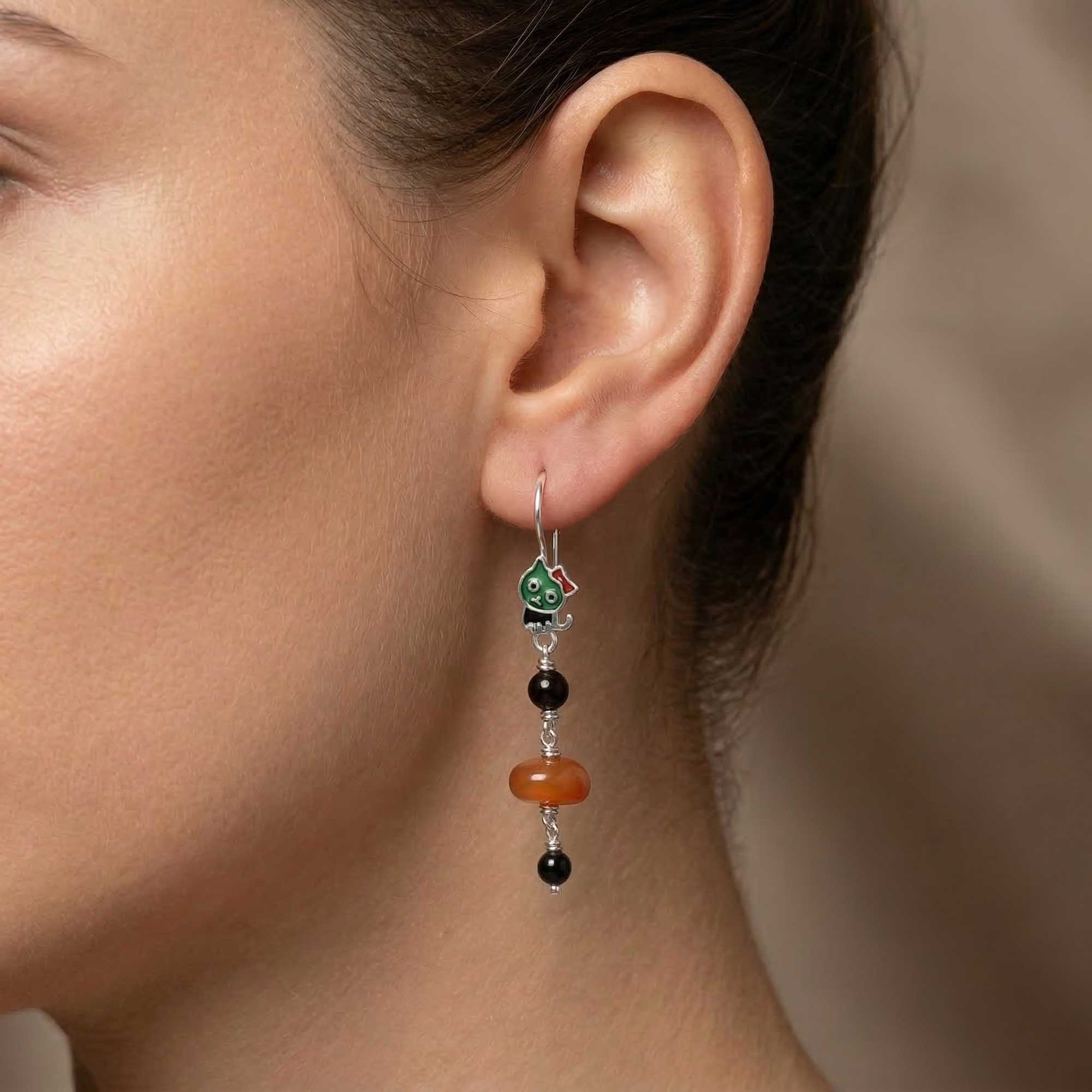 Silver Earrings with Aqeeq and Natural Beads (Design K5-233) thumbnail