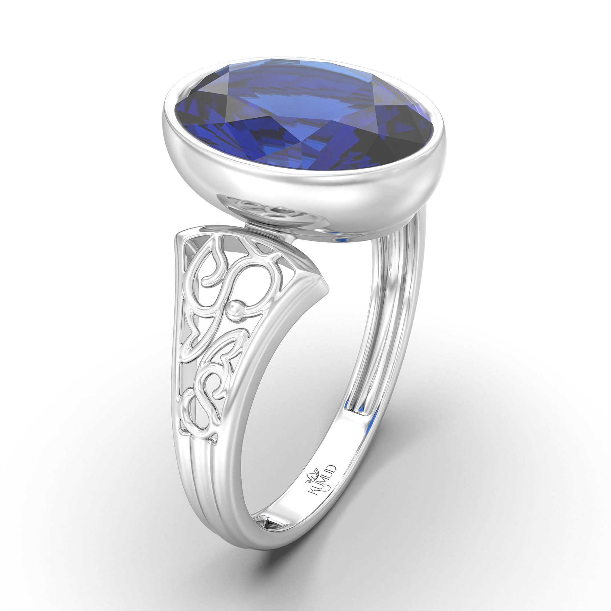 Gemstone ring Oval Cut stone in 18K White Gold thumbnail