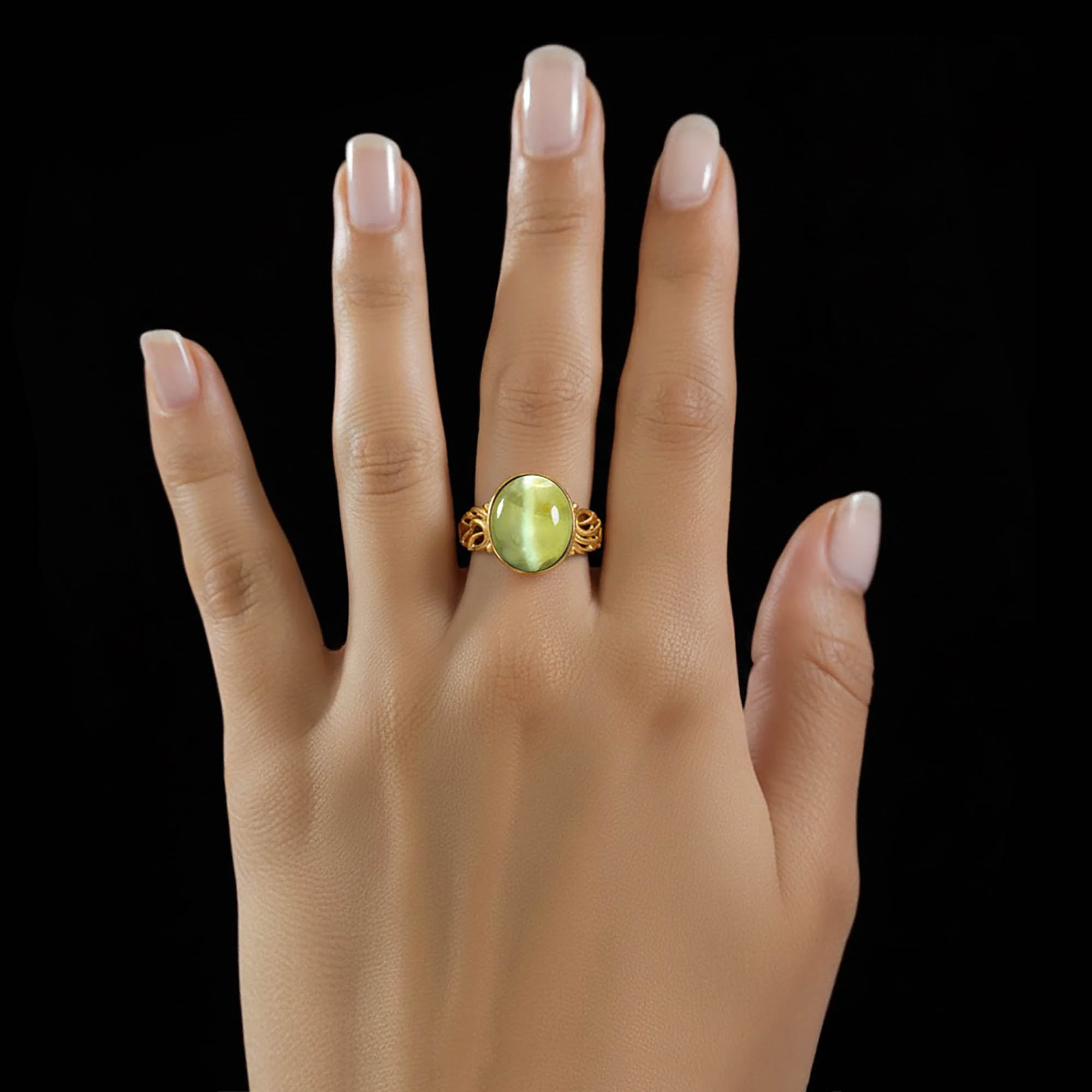 Cat's Eye (Lehsunia) Antique Ring for Women in 22K Yellow Gold – Oval Cabochon 13x10 mm, Bezel Setting, 4 g (Design KA-1) thumbnail