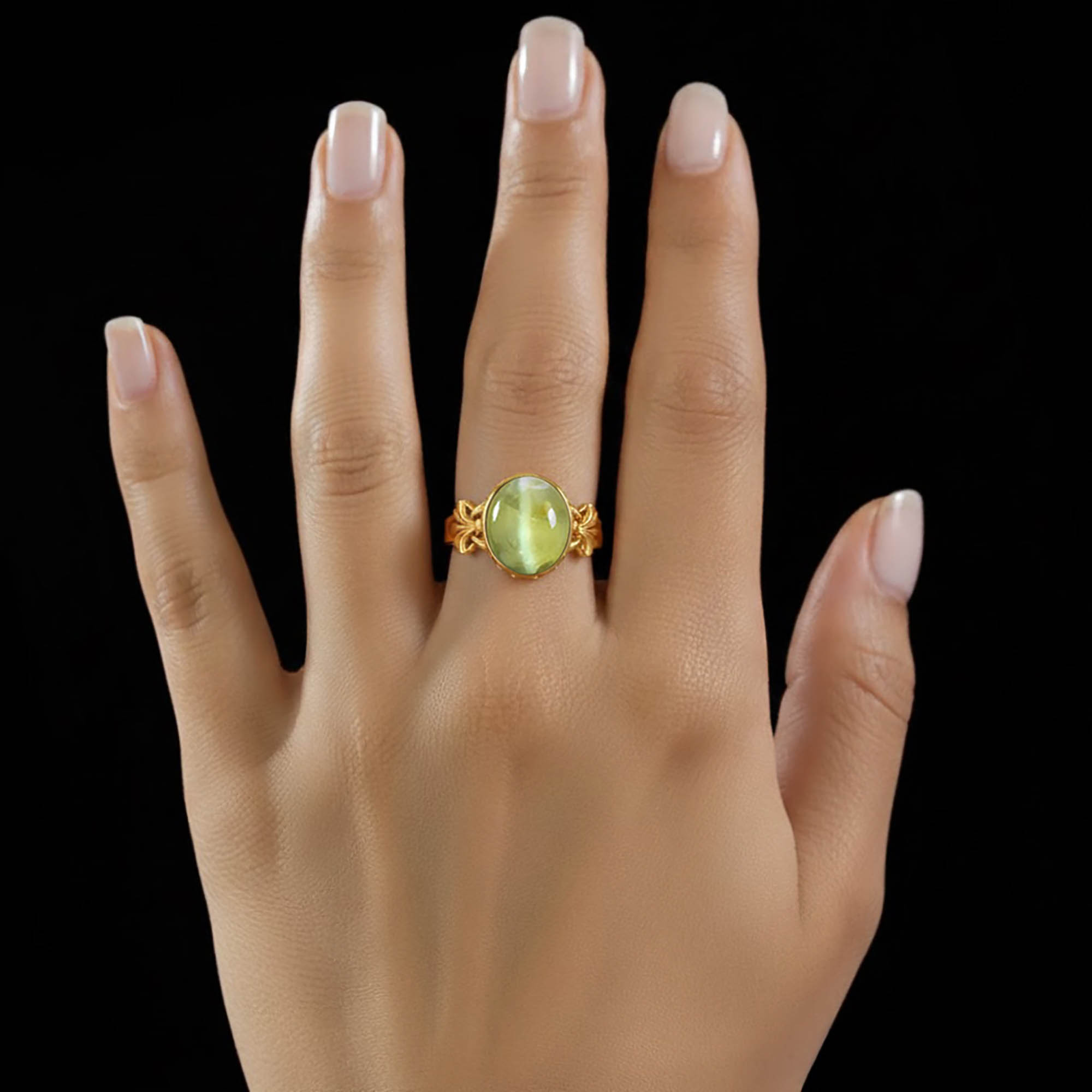 Cat's Eye (Lehsunia) Antique Ring for Women in 22K Yellow Gold – Oval Cabochon 13x10 mm, Bezel Setting, 4 g (Design KA-6) thumbnail