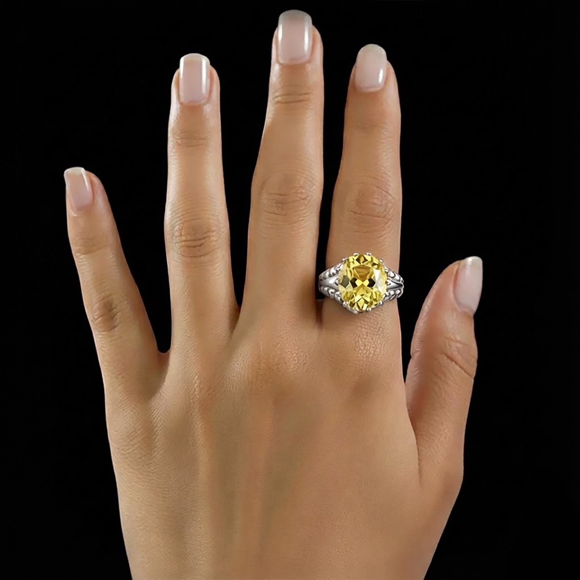 Gemstone ring Oval Cut stone in 18K White Gold thumbnail